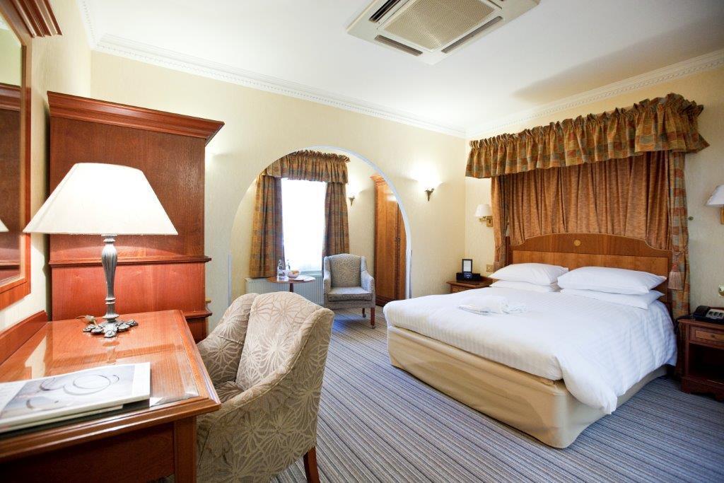 Marygreen Manor Brentwood Dış mekan fotoğraf