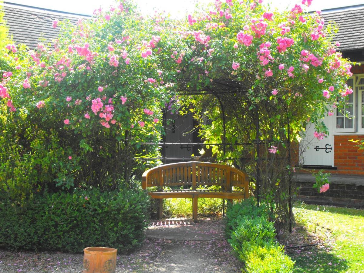 Marygreen Manor Brentwood Dış mekan fotoğraf